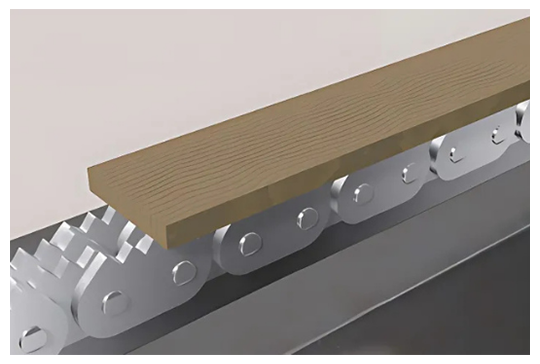 Chain with special attachment, wear-resistant for woodworking
