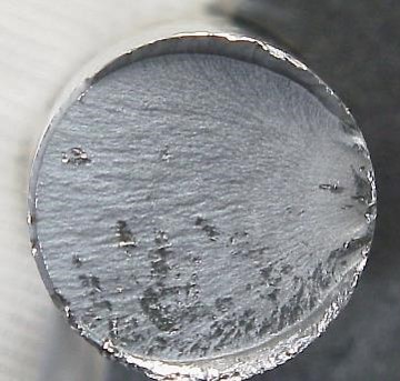 We estimate the fracture mechanism through macroscopic observation of the fracture surface.