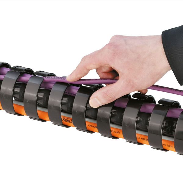 Problem solving with ROBOTRAX