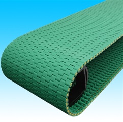 Wide conveying surface increases production capacity