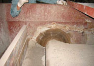 For ash removal (dry) conveyors